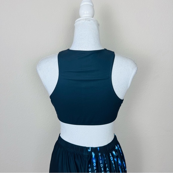 Blue Black Colorblock Matrix Futuristic Asymmetrical Crop Top & Biker Shorts Set - Picture 10 of 15